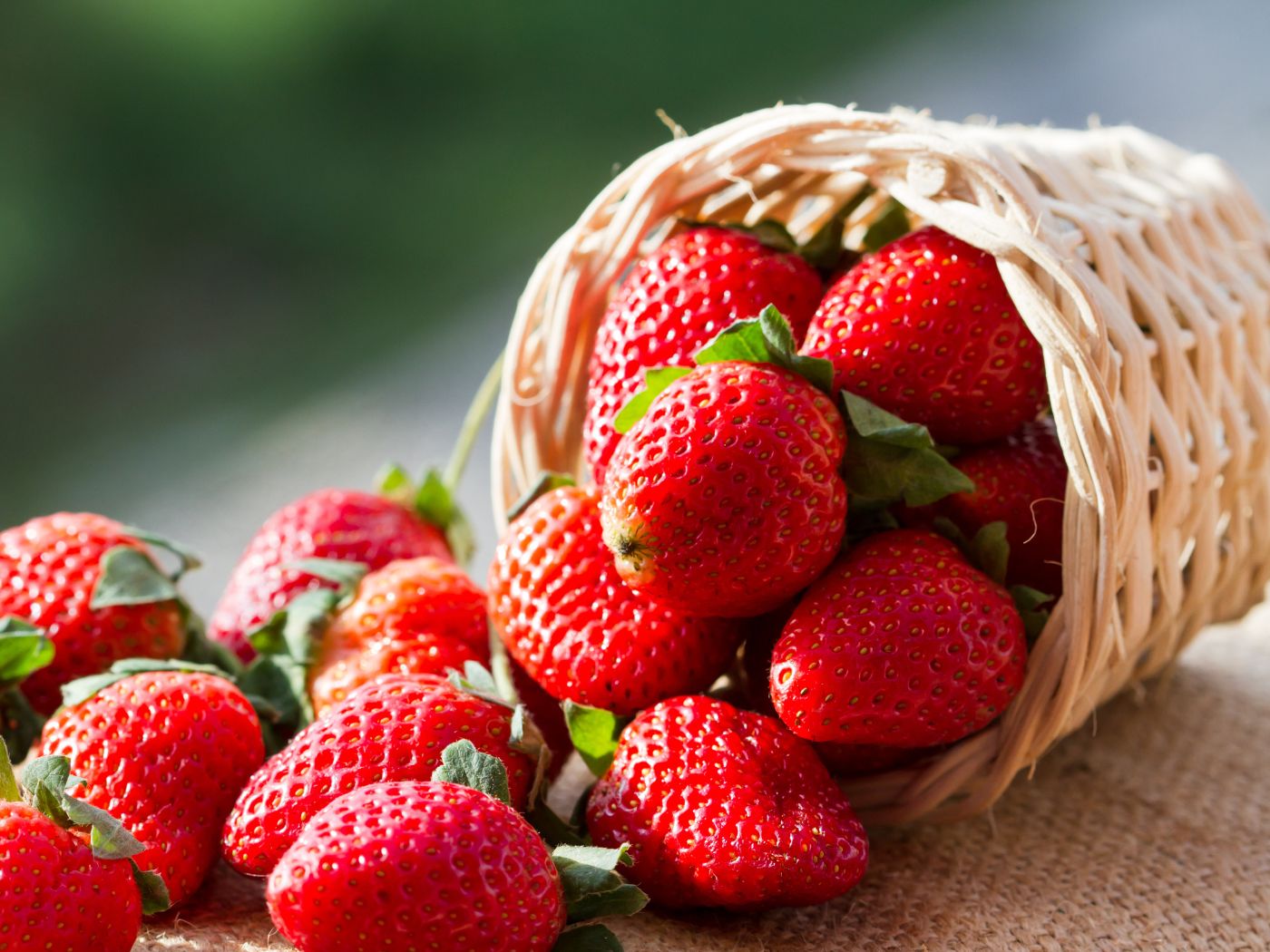 Benefits of Eating Strawberries