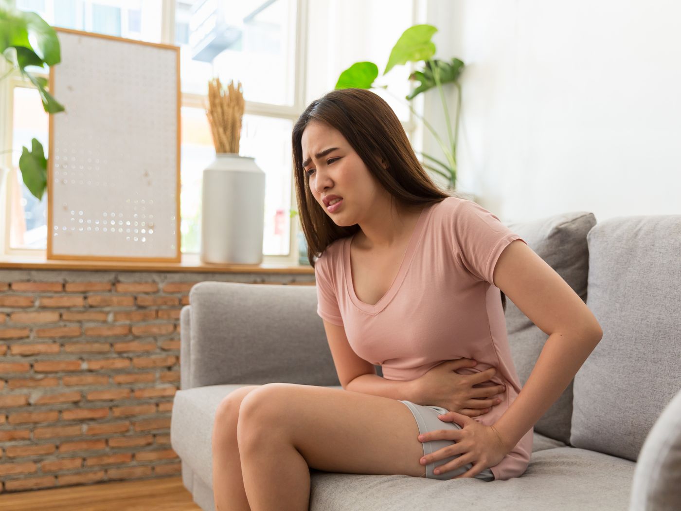Symptoms, Causes, and Effective Ways to Ease Out Period Cramps