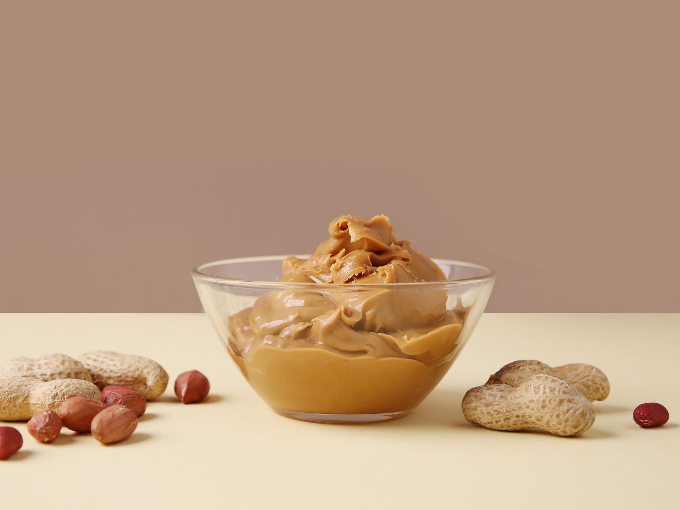 Almond Butter vs Peanut Butter: Which One is More Sustainable?