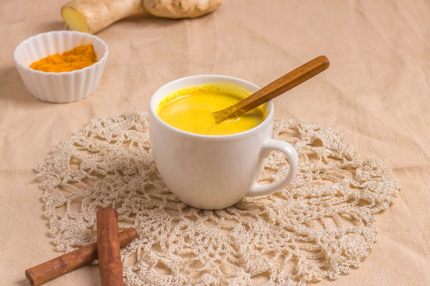 Turmeric Milk Benefits and Why you should consume it Daily?